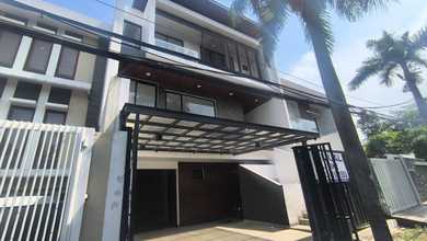 Rumah Area Luxury Citra Garden, Jakarta Barat - Harga Menarik 5,3 Miliar