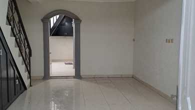 Rumah Dijual di Citra Garden, Jakarta Barat, LB 80m², Harga Terbaik!