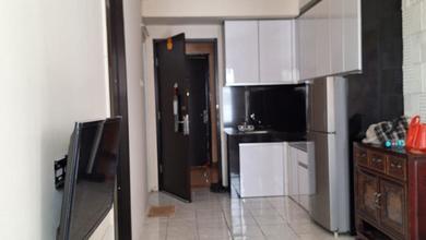 Apartemen 2BR Kondisi Terawat Terjangkau Minimalis Furnished Jelambar Jakarta Barat