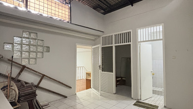 Dijual Rumah Nyaman di Citra Garden, Jakarta Barat - LT 90m²