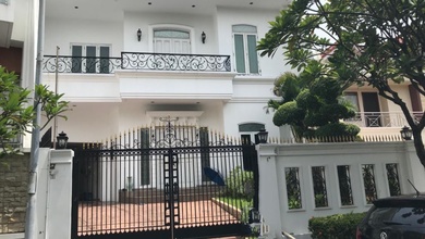 Rumah Area Premium Pantai Indah Kapuk, Jakarta Utara - Harga Menarik 18 Miliar