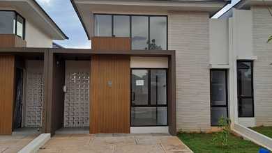 Hunian Idaman di Cisauk, Tangerang, 2 KT, Harga 1,3 Miliar