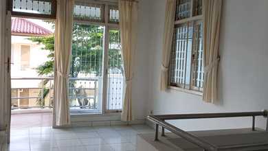 Rumah Area Premium Permata Buana, Jakarta Barat - Harga Terbaik 5 Miliar