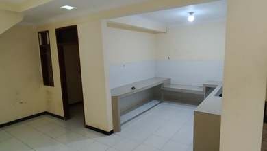 Rumah Eksklusif LT 500 m2, di Tambaksari, Surabaya