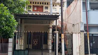 Rumah Dijual di Tanjung Priok, Jakarta Utara, LB 50m², Harga Terbaik!