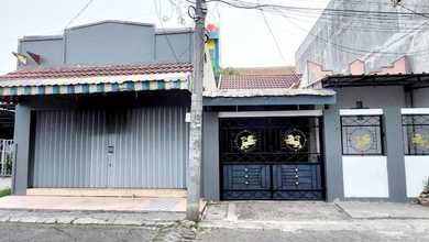 Rumah Sewa Nyaman Lokasi Tangerang, Tangerang, LB 150m²