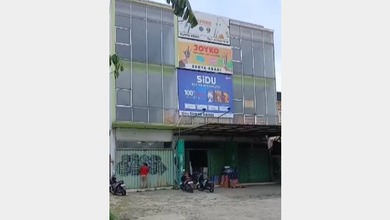 Disewa Ruko Pinggir Jalan Raya Harga Bu di Hasyim Ashari Cipondoh, Tangerang