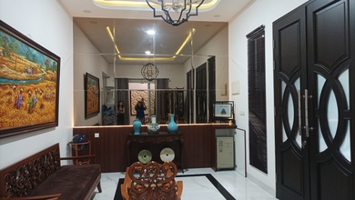 Rumah Area Premium Meruya, Jakarta Barat - Harga Terbaik 9,5 Miliar