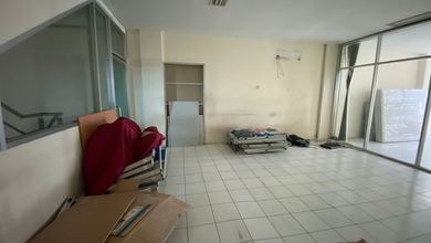 Disewakan Ruko Season City, Jakarta Barat Uk 4,5x15