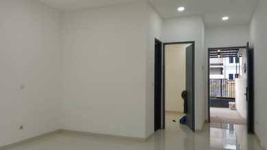 Rumah Elegan di Metland Puri, Jakarta Barat, 4 Kamar Tidur, LT 100m²
