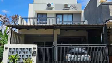 Rumah Favorit di Serpong, Tangerang Selatan, 4 KT, Harga 1,35 Miliar