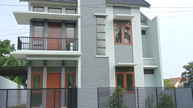 Penawaran Eksklusif, rumah Mewah di Rawalumbu, Bekasi, LB 150m²