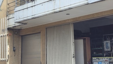 Disewakan Bangunan Komersil Jalan Raya Meruya Parkir Luas