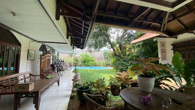 Hunian Mewah di Kawasan Kemanggisan, Jakarta Barat, LB 800m², Harga 8 Miliar