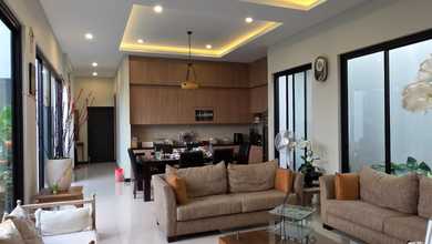 Rumah Elegan di Gading Serpong Scientia Garden, Tangerang, 4 Kamar Tidur, LT 250m²