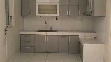 Dijual Rumah Strategis di Gading Serpong The Spring, Tangerang - LT 119m²