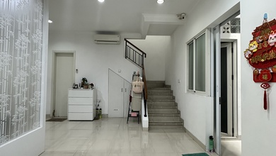 Rumah Area Premium Gading Serpong, Tangerang - Harga Menarik 2,8 Miliar