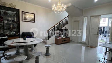 Rumah Mewah di Gading Serpong, Tangerang, 4 Kamar Tidur, LT 128m²