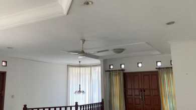 Rumah Mewah di Cakung, Jakarta Timur, 6 KT, LT 600m²