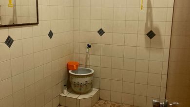 Rumah Prestisius di Kawasan Pamulang, Tangerang Selatan, LB 160m², Harga 2,85 Miliar