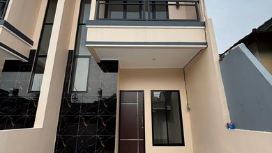 Rumah Dijual di Villa Melati Mas, Tangerang Selatan, LB 140m², Harga Kompetitif!