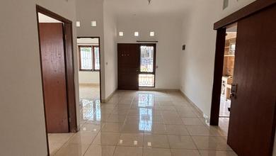 Rumah Idaman di Villa Melati Mas, Tangerang Selatan, 3 KT, Harga 1,8 Miliar