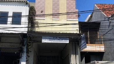 Ruko Murah Posisi Ramai Ideal Untuk Usaha