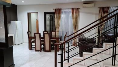 Rumah Sewaan Murah di BSD, Tangerang Selatan, 4 KT, Harga 170 Juta /tahun