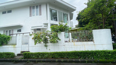 Rumah Mewah di Bintaro, Jakarta Selatan, 4 Kamar Tidur, LT 336m²