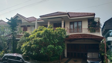 Kesempatan Eksklusif, rumah Prestisius di Ciputat, Tangerang Selatan, LB 396m²