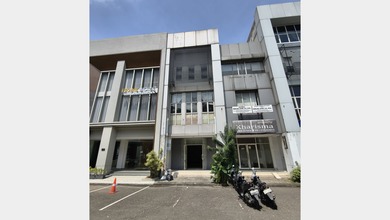 Disewakan Ruko 3,5 Lantai Strategis di Alam Sutera, Tangerang Selatan