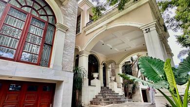 Rumah Elegan di patra kuningan, Jakarta Selatan, 7 KT, LT 990m²