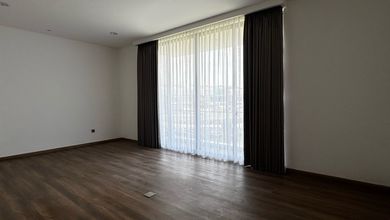 Rumah Sewa di Kawasan Golf Island, Jakarta Utara, Lokasi Strategis, Harga Menarik