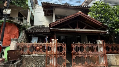 Dijual Kost - Kostan 12 Kamar Di Cempaka Putih Jakarta Pusat