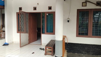 Dijual Rumah 1,5 Lantai Taman Royal 1 Luas Bangunan 140m2
