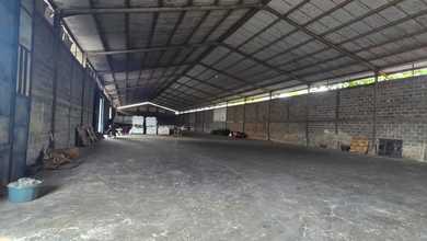 Gudang Industri Pinggir Jalan di Rajeg, Tangerang