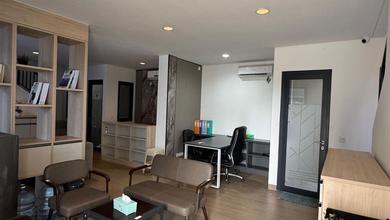 Dijual Ruko Gandeng di Latinos Business District, Tangerang Selatan