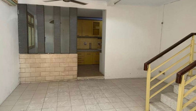 Dijual Rumah Strategis di Citra Garden, Jakarta Barat - LT 128m²