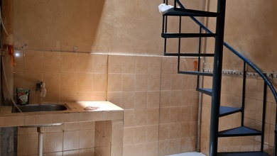 Jual Rumah Nyaman di Muara Karang, Jakarta Utara - LT 90m²