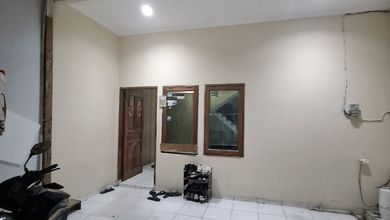 Jual Rumah Strategis di Cengkareng, Jakarta Barat - LT 80m²