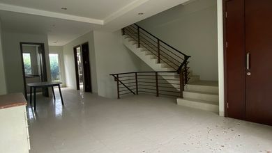 Dijual rumah Premium di Puri Mansion, Jakarta Barat - LT 142m²