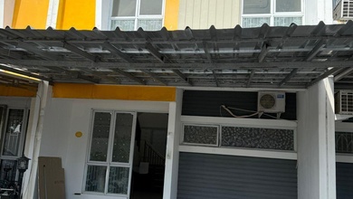 Rumah Dijual di Modernland, Tangerang, LB 130m², Harga Kompetitif!