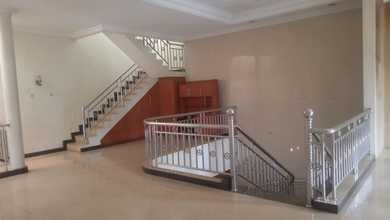 Rumah Area Luxury Cengkareng, Jakarta Barat - Harga Menarik 3,4 Miliar