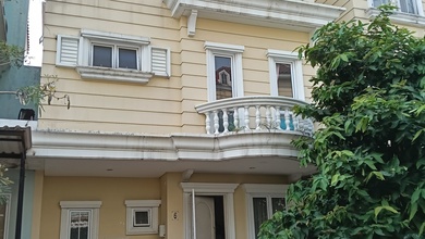 Rumah Favorit di Gading Serpong, Tangerang, 4 KT, Harga 1,35 Miliar