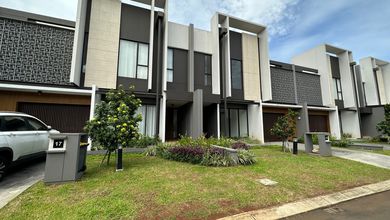 Rumah Area Luxury Suvarna Sutera, Tangerang - Harga Terbaik 3,7 Miliar