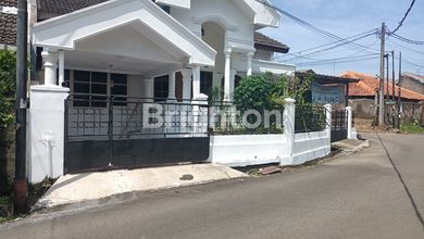 Dijual Rumah Strategis di Cimanggu, Bogor - LT 198m²