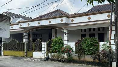 Rumah Dijual di Rawalumbu, Bekasi, LB 160m², Harga Terbaik!
