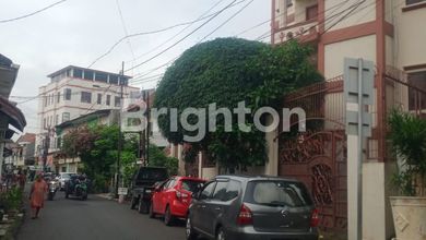 Gedung Bagus 4 lantai. Jl Kramat Lontar Ujung Senen Jakarta Pusat