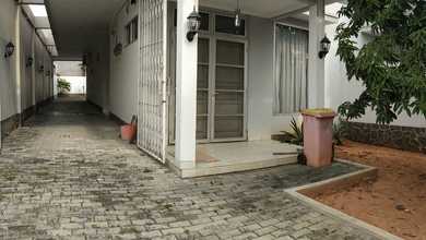 Rumah Kost Kostan di Rawamangun! Siap Usaha! lgsg isi lokasi Strategis bagus