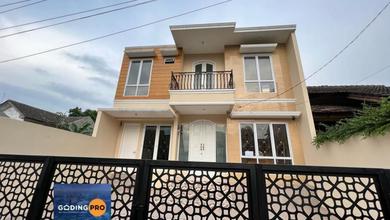 Rumah Area Luxury Cimanggis, Depok - Harga Menarik 2,67 Miliar